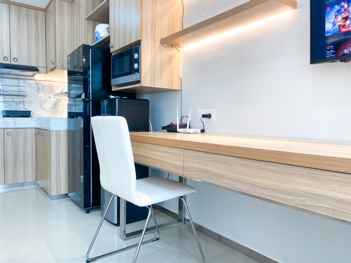 Facility 3, Cozy Living Studio at Vasanta Innopark Apartment By Travelio, Cikarang
