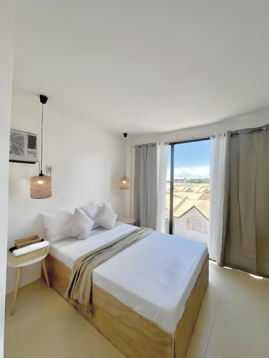 Bedroom 2, NEW Modern Suite near Airport & Beach, Lapu-Lapu City