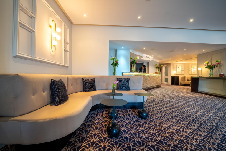 Public Area 4, The Winchester Hotel & Spa, Hampshire