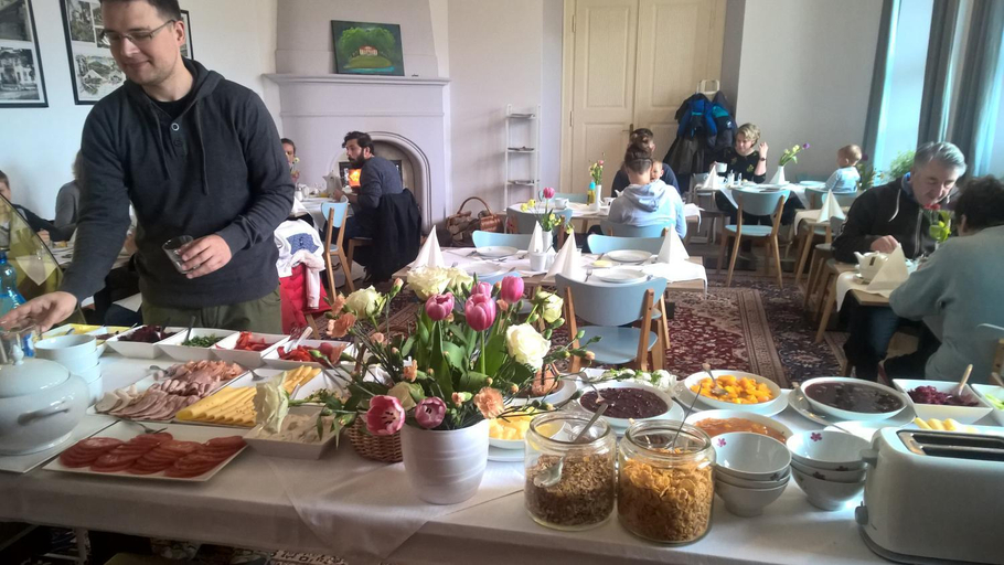 Food & Drinks 2, Dom Goscinny pod Zamkiem Wlen, Lwówek Śląski