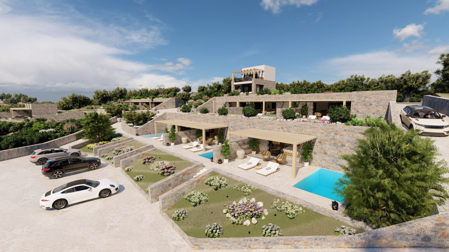 Exterior & Views