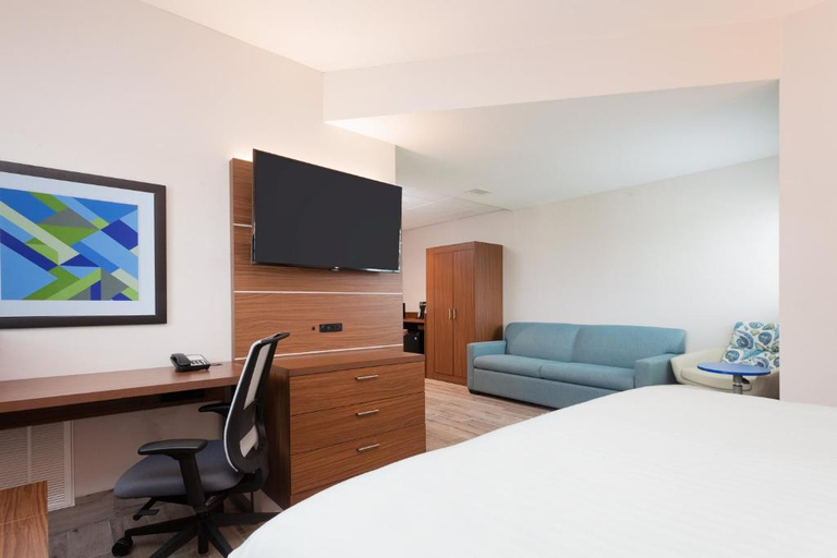 Bedroom 6