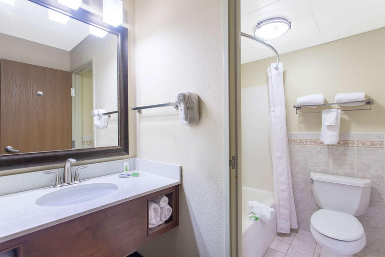 Bathroom 5, AmericInn by Wyndham Sheboygan, Sheboygan