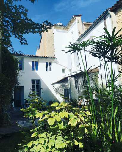 Exterior & Views, MAISON MATEJEWSKI chambre d'hotes avec jardin, Gironde