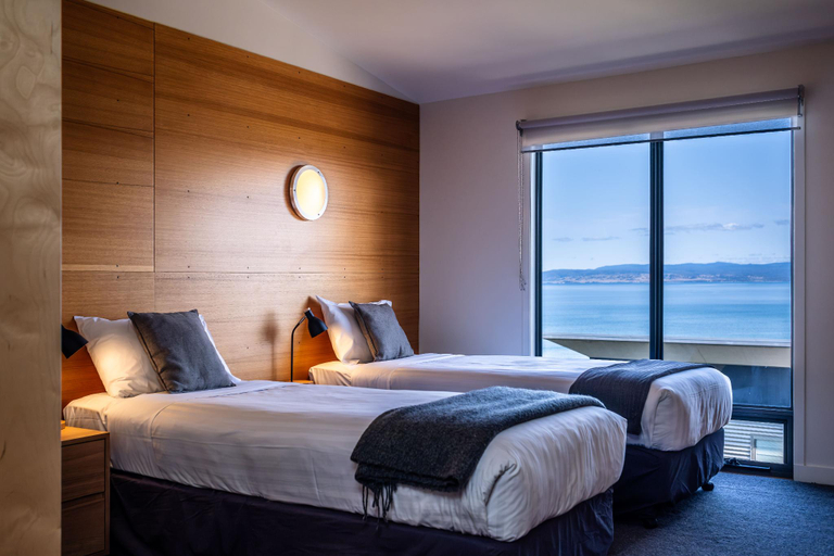 Bedroom 2, Footprints 1, Glamorgan-Spring Bay