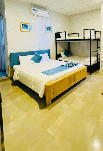 Bedroom 15