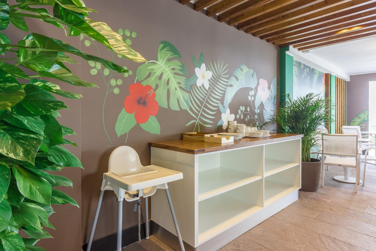 Food & Drinks 5, SKA Diamond Apartments, Santa Cruz de Tenerife