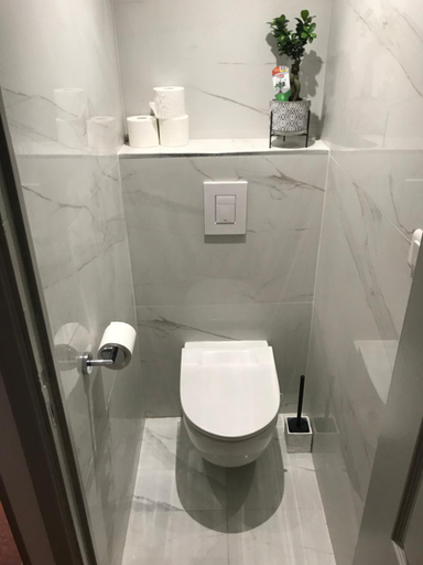 Bathroom 2, Sea View Nice Port Appartment, Alpes-Maritimes