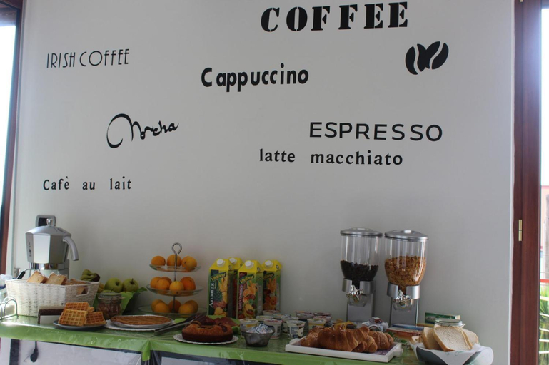 Food & Drinks 4, B&B Magma, Napoli