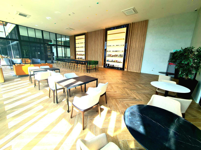 Food & Drinks 5, Beacon Executive Suite Penang, Penang Island