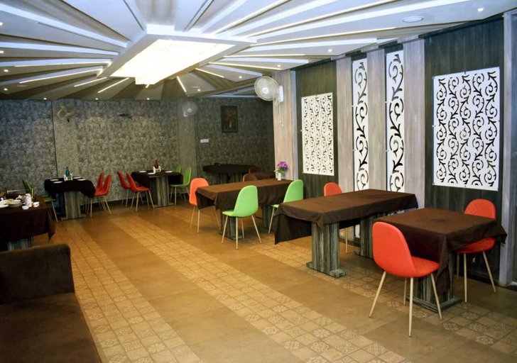 Food & Drinks 5, Hotel UMA Palace, Gorakhpur
