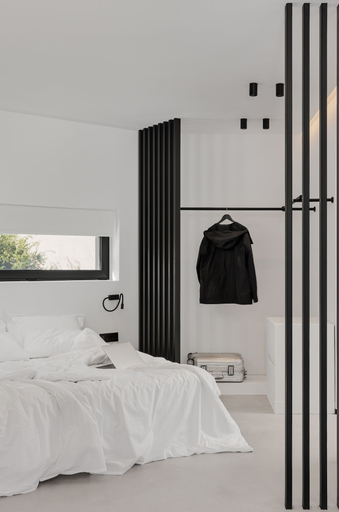Bedroom 4, No Stars, Epirus