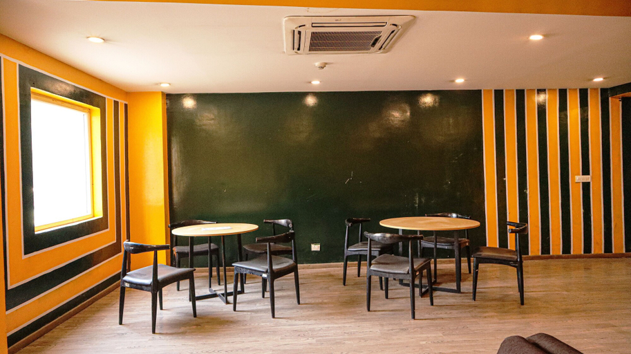 Food & Drinks, Hotel Noida Grand 121, Gautam Buddha Nagar