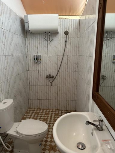 Bathroom 3, Dmangku Farm Mancak Serang, Serang