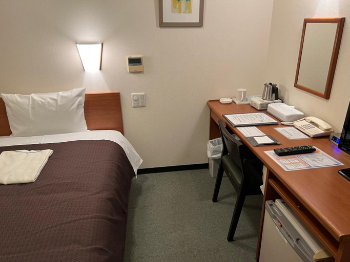 Bedroom 2, Anan Plaza Hotel - Vacation STAY 54400v, Anan
