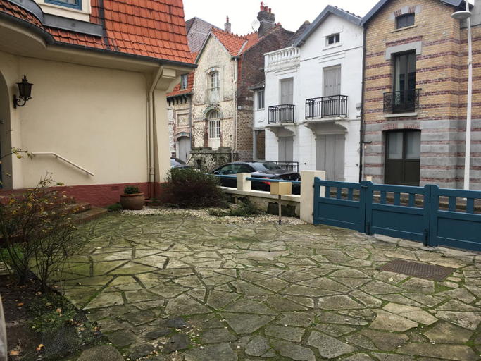 Others 2, Appartement - Villa " FERGINE", Pas-de-Calais