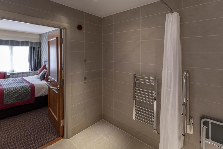 Bedroom 2, Best Western Plus Pinewood on Wilmslow, Cheshire East