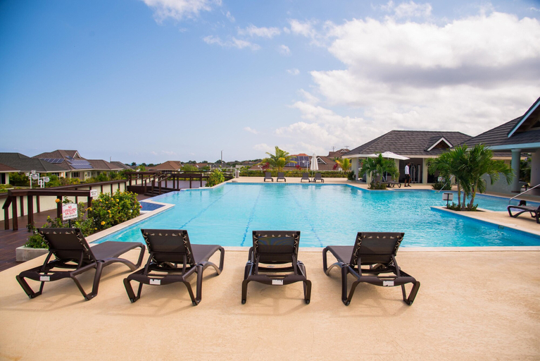 Sport & Beauty, Sunshine Paradise Villa