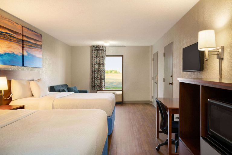 Bedroom 4, Days Inn by Wyndham Dillon, Dillon