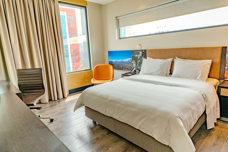 Bedroom 2, Hampton By Hilton Santiago Las Condes, Cordillera