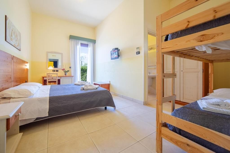 Bedroom 4, Delle Rose Hotel & Restaurant, Lecce