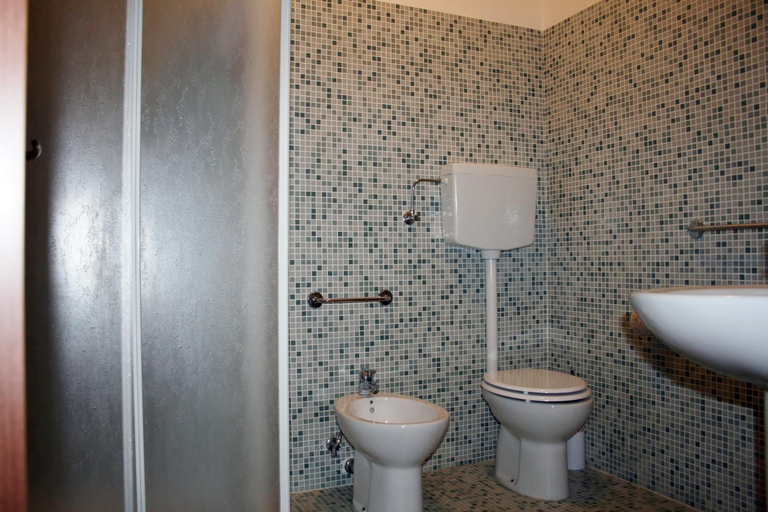 Bathroom 4, Residence Cimone Polle-life, Modena