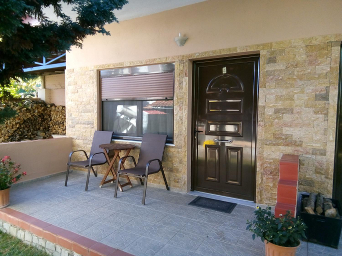 Others 4, Guesthouse Mythos, Central Macedonia