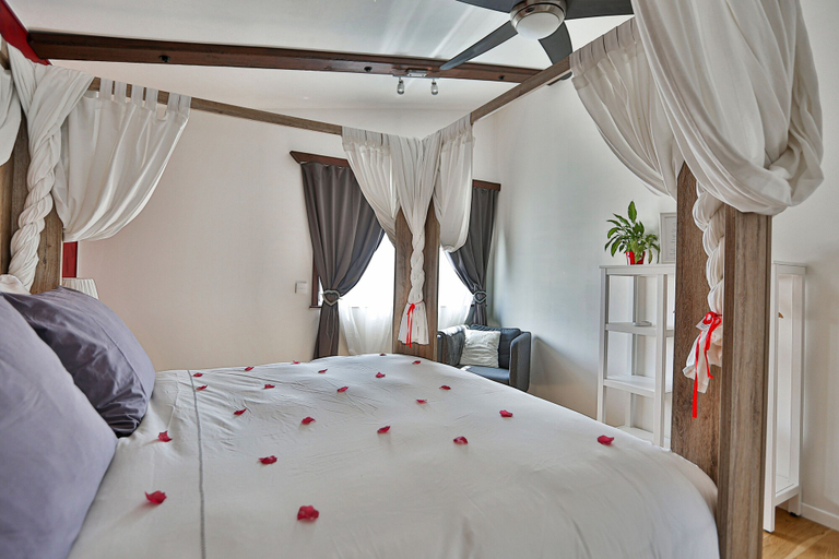 Bedroom 3, La Maisonnette Enchantée, La Glâne