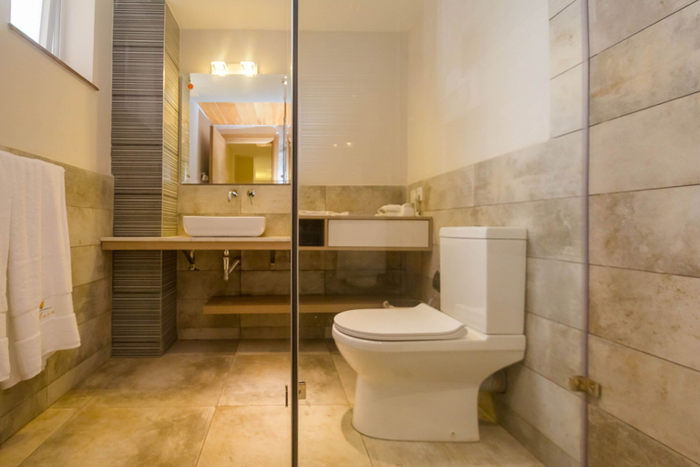 Bathroom 3, Kiluwa Apartments & Spa by Dunhill Serviced Apartments, Dagoretti North