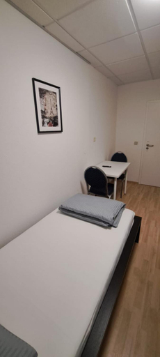 Bedroom 3, Pension Alex - TocXan UG, Magdeburg
