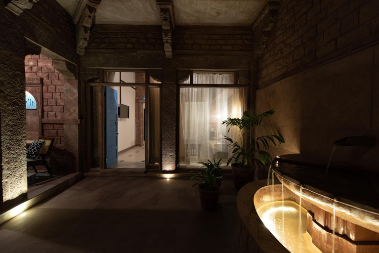 Others 5, Baijoo Niwas, Jodhpur