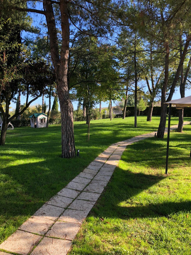 Others 3, Agriturismo Pomod’oro, Fermo