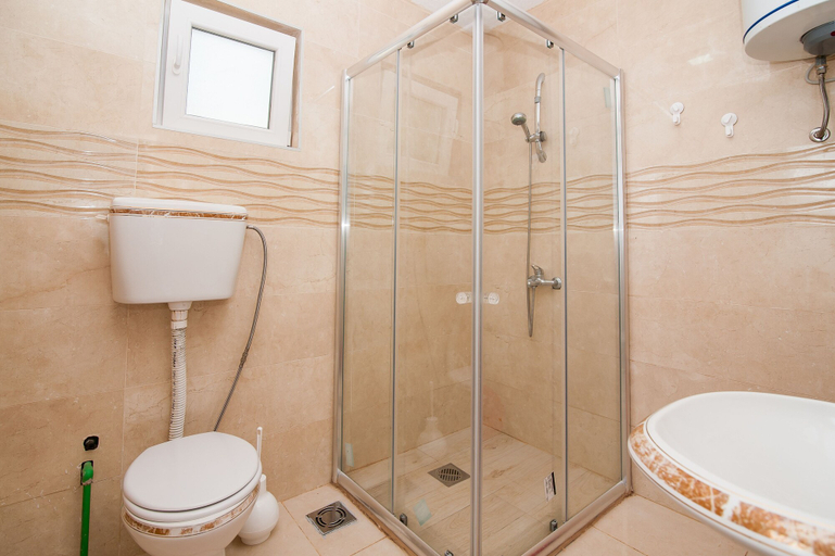 Bathroom 3, Open Sea Apartments