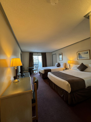 Bedroom 3, Divya Sutra Plaza and Conference Centre, Vernon, BC, North Okanagan