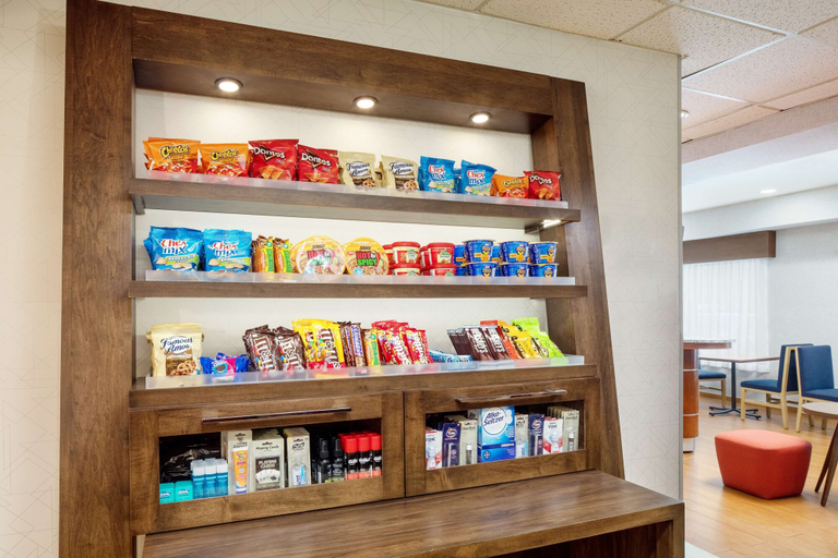 Food & Drinks 5, Hampton Inn Lexington South-Keeneland/Airport, Fayette