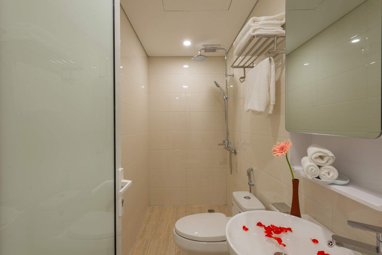 Bathroom 2, AMI Old Quarter Hotel, Hoàn Kiếm