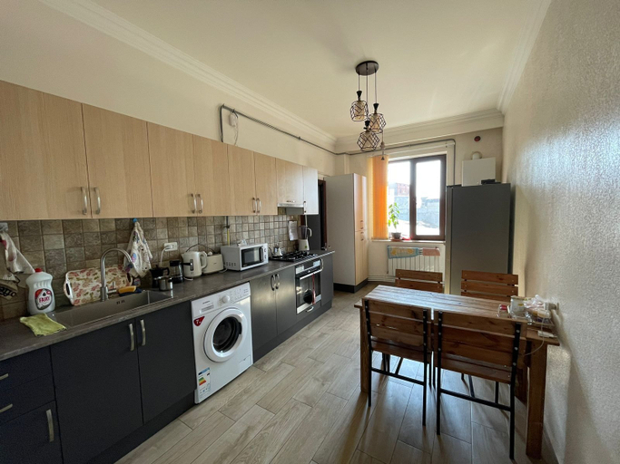 Others 4, Kenut Hostel, Yerevan