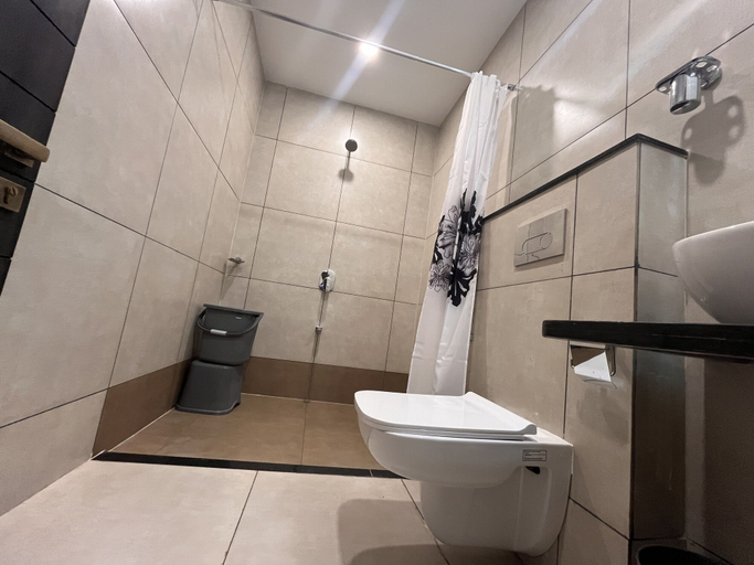 Bathroom 4, Hotel Ajinkya Palace, Aurangabad