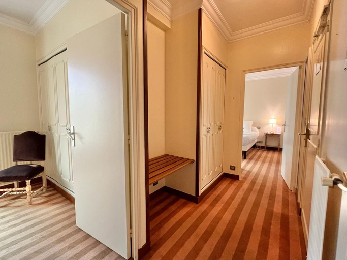 Others 5, Hôtel du Rivage, Loiret