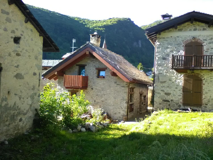 Others 3, B&B L'Abric - centro storico di Limonetto, Cuneo