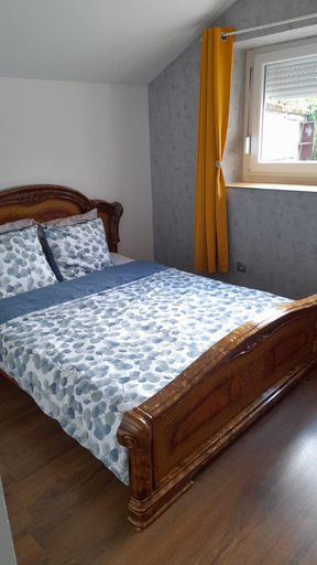 Others 4, Studio privee Vesoul -Wifi,TV,Clim,Parking gratuit, Haute-Saône