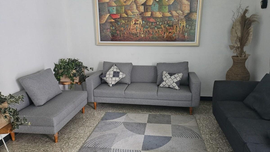 Others 5, Homestay Azarine Jogja Dekat UGM By Simply Homy, Sleman