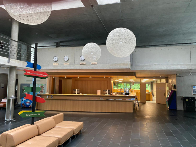 Public Area, Lausanne Youth Hostel Jeunotel, Lausanne