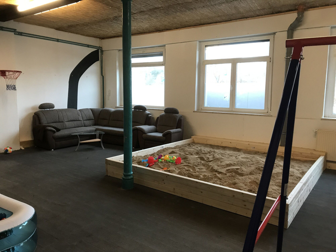 Bedroom 3, Meeraner Parkresidenz, Zwickau