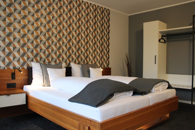 Bedroom 4, Motel Hasetal, Cloppenburg