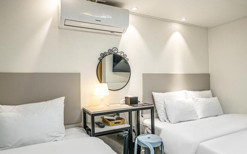 Bedroom 3, Konkuk University Lastay, Seongdong
