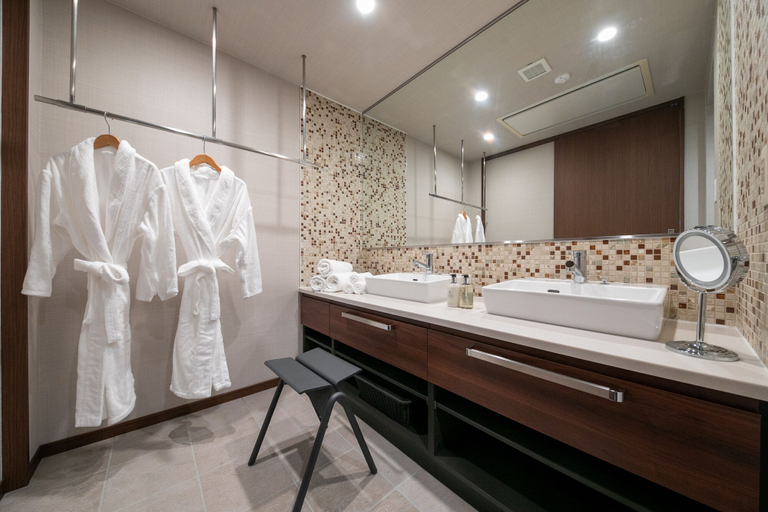 Bathroom 5, MARISSA RESORT sazanseto suo-oshima, Suō-Ōshima