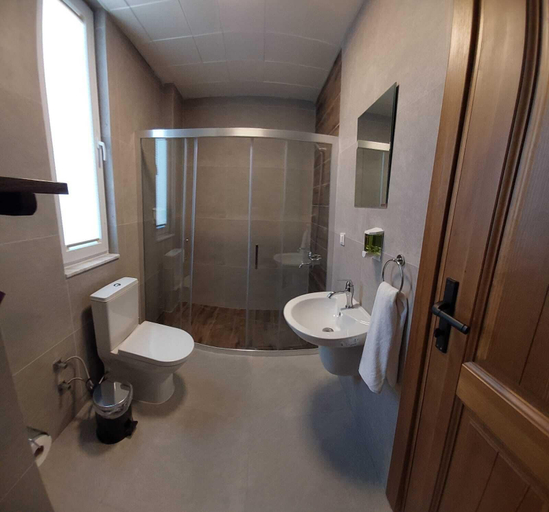 Bathroom 3, Seron Mountain House, Antalya