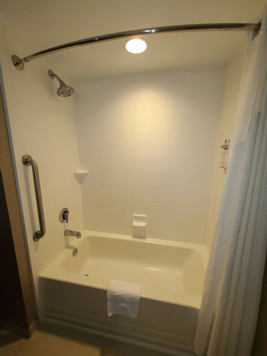 Bathroom 13