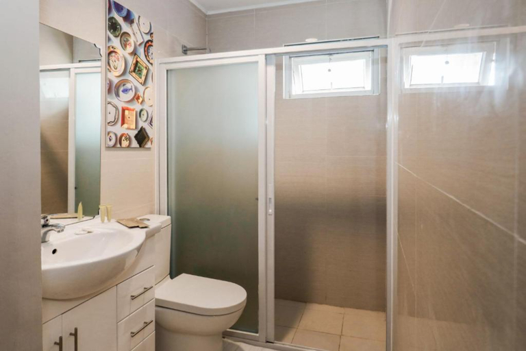 Bathroom 5, Hotel Kimberly Tagaytay, Tagaytay City